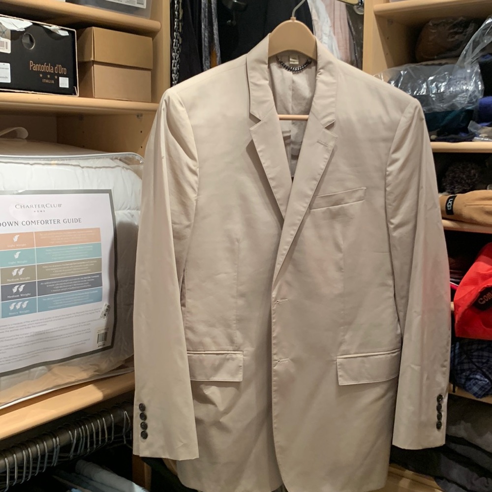 Burberry jacket size 52